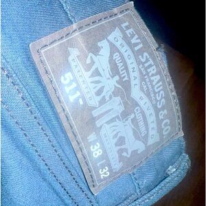 Men’s Levi Drk Blue Jeans